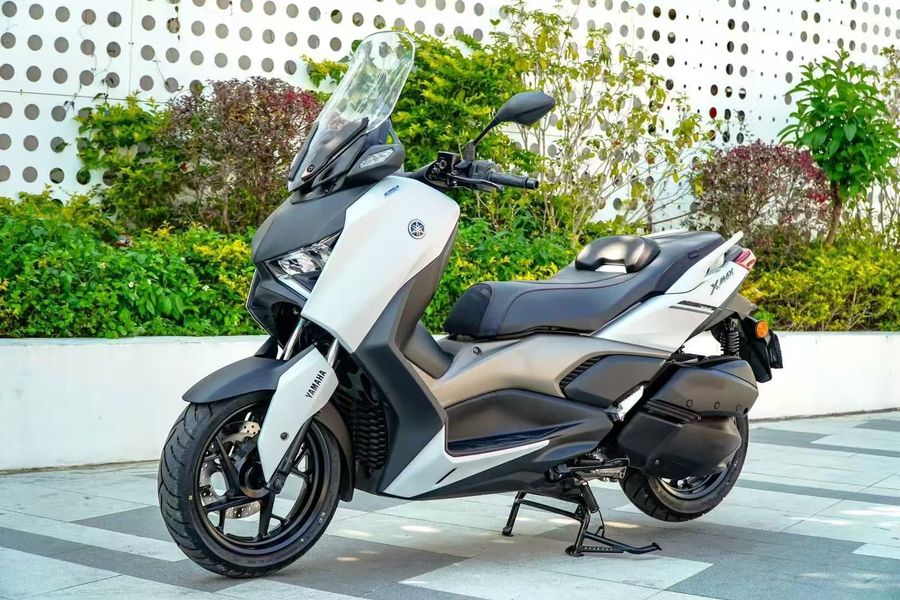 雅马哈 XMAX