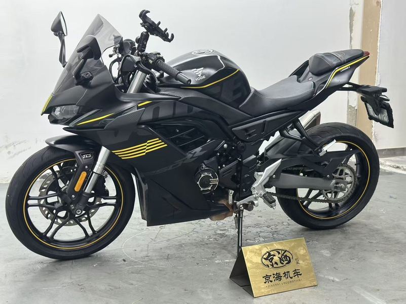 无极 250RR