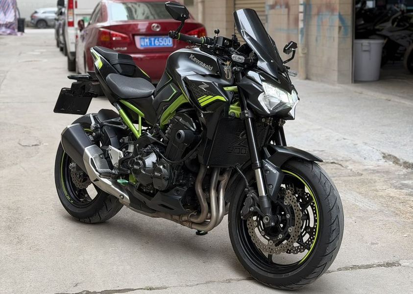 川崎 Z900