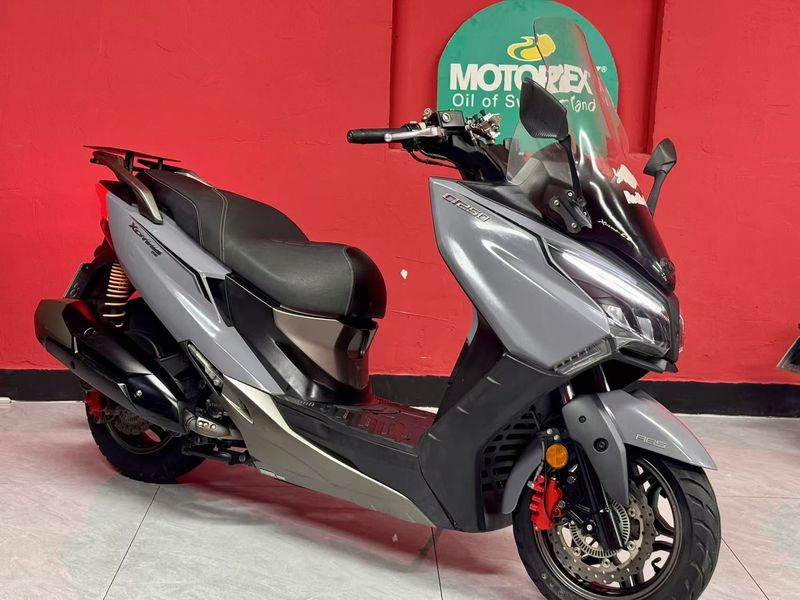 光阳 赛艇 CT250