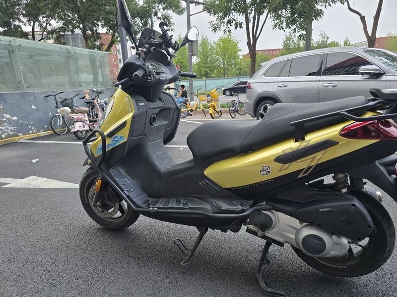 宗申比亚乔 X7