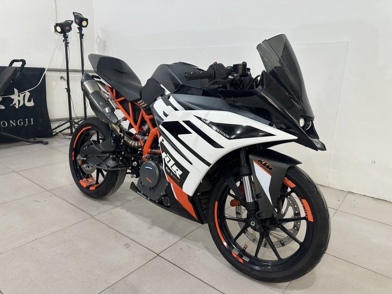 KTMR2R RC 390 