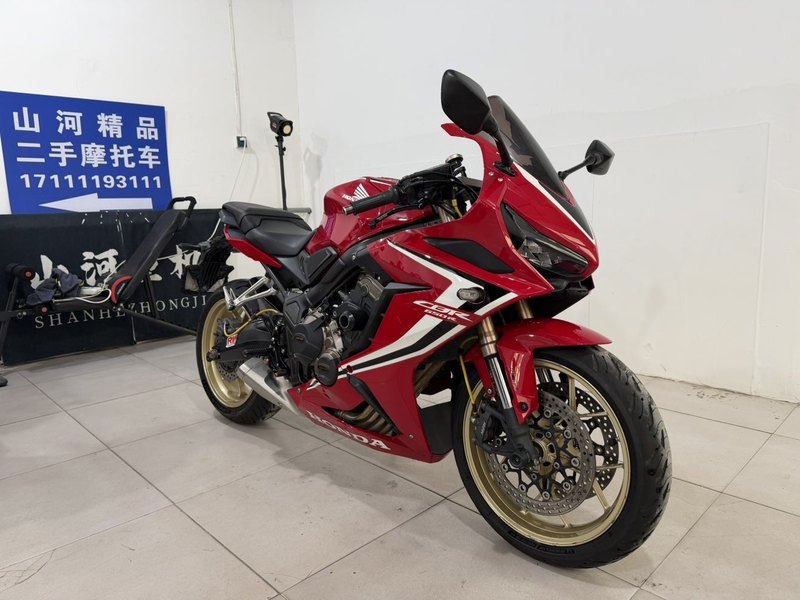 本田DREAMWING CBR650R
