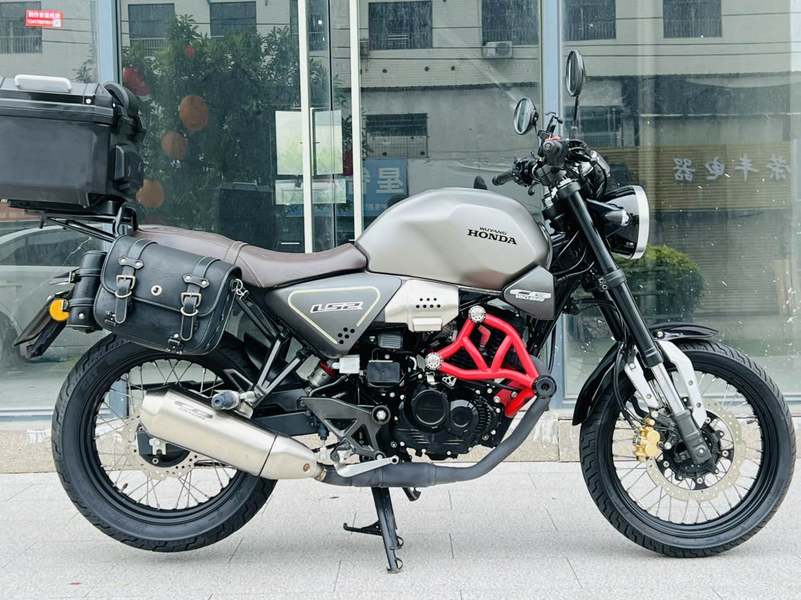 五羊本田 鸷道 CB190SS