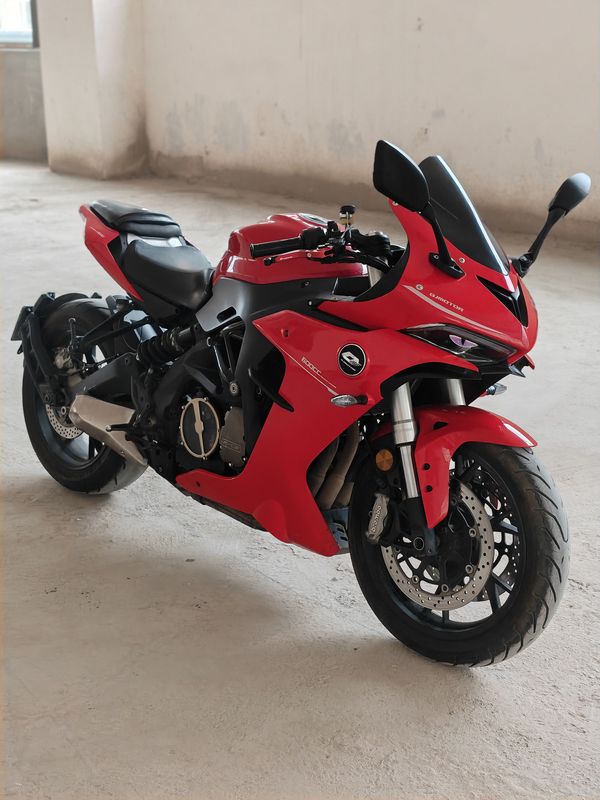 QJMOTOR 赛600