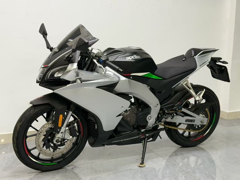 宗申阿普利亚 GPR250R