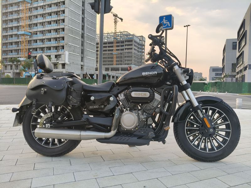 奔达 Rock300 灰石