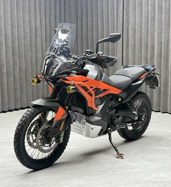 KTMR2R 790 Adventure