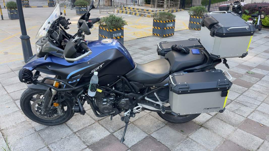 QJMOTOR 骁500