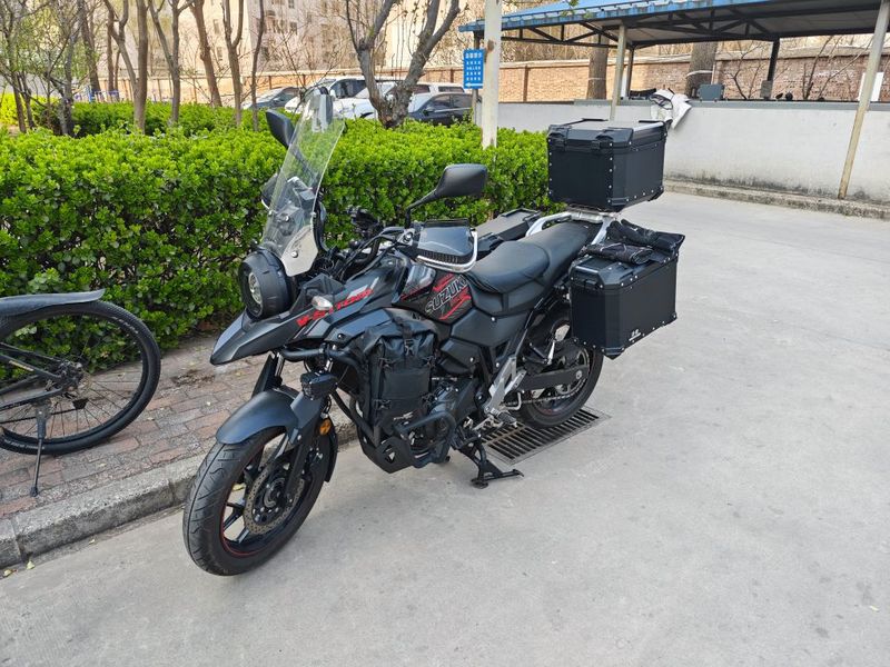 豪爵铃木 DL250