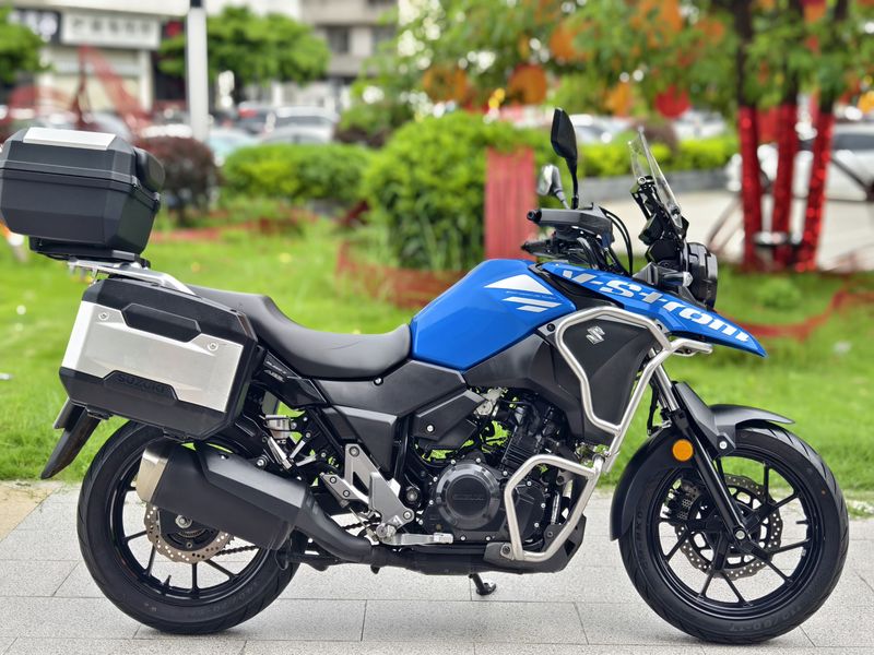 豪爵铃木 DL250