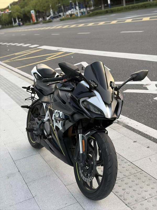 春风 250SR