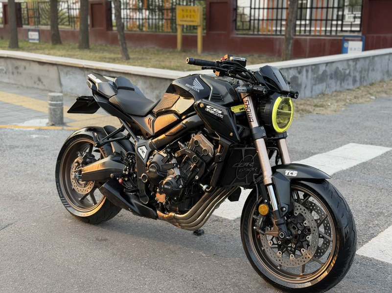 本田DREAMWING CB650R 