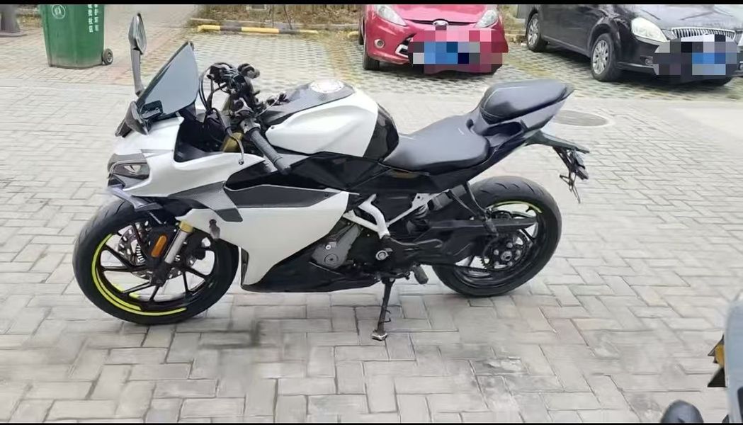 春风 250SR
