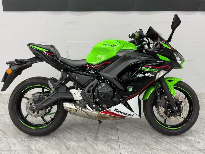 川崎 Ninja 650 