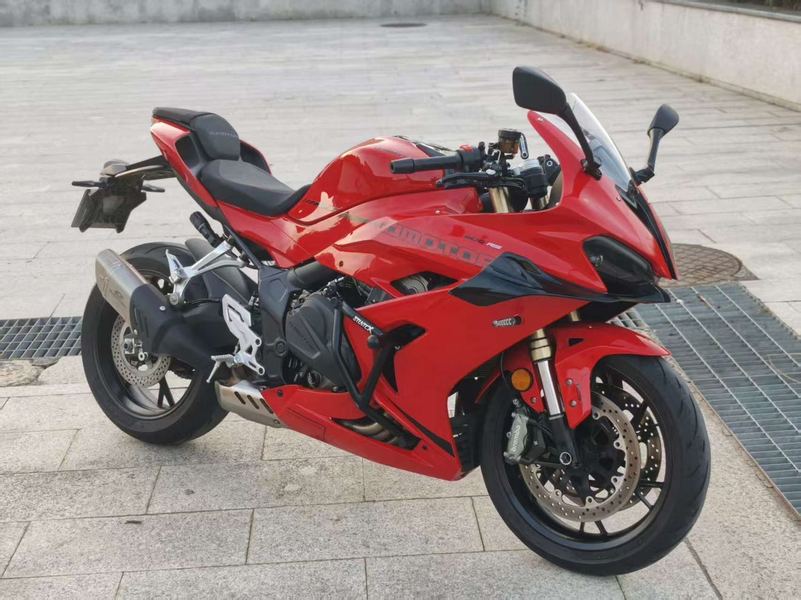 QJMOTOR 赛600