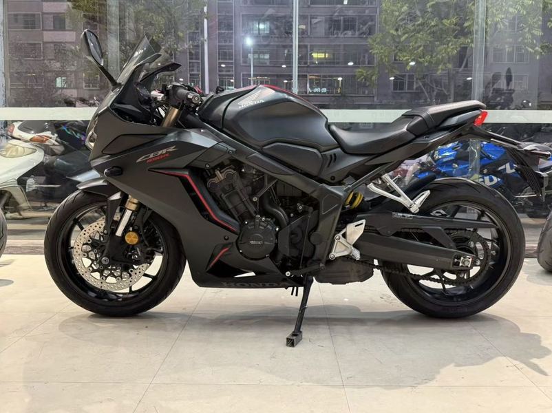 本田DREAMWING CBR650R