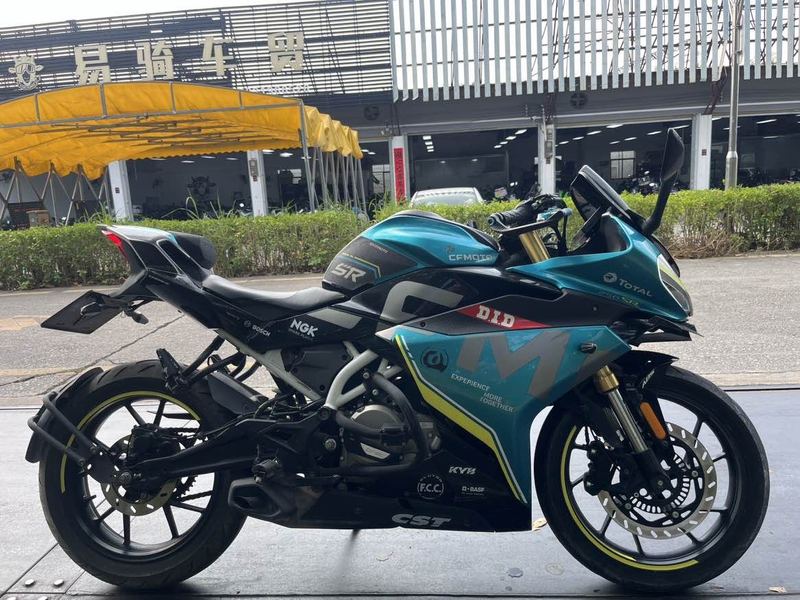 春风 250SR