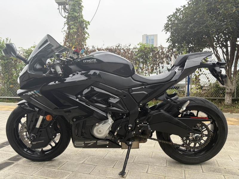 春风 675SR