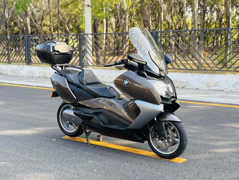宝马 C 650GT