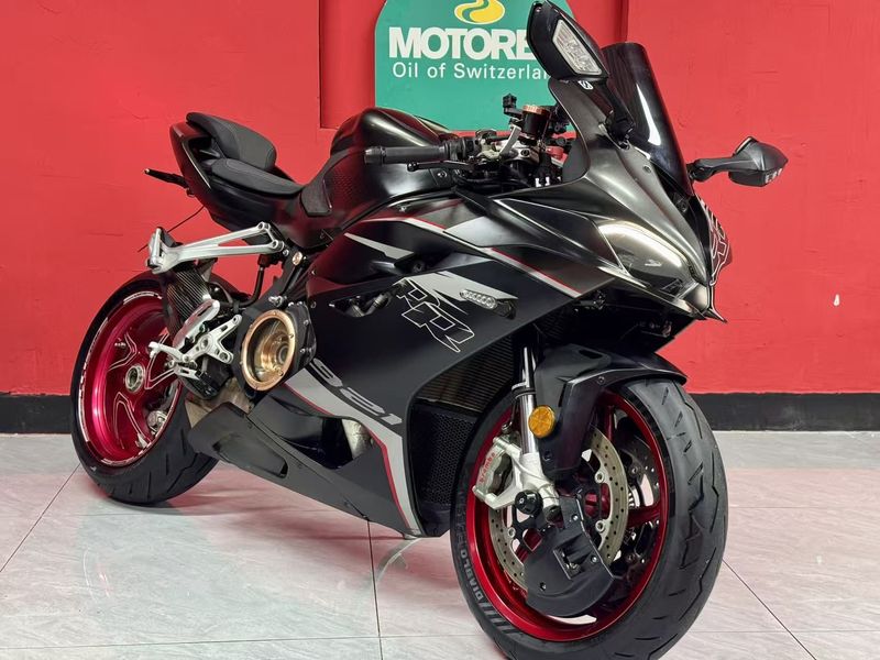 QJMOTOR QJ900GS-8D