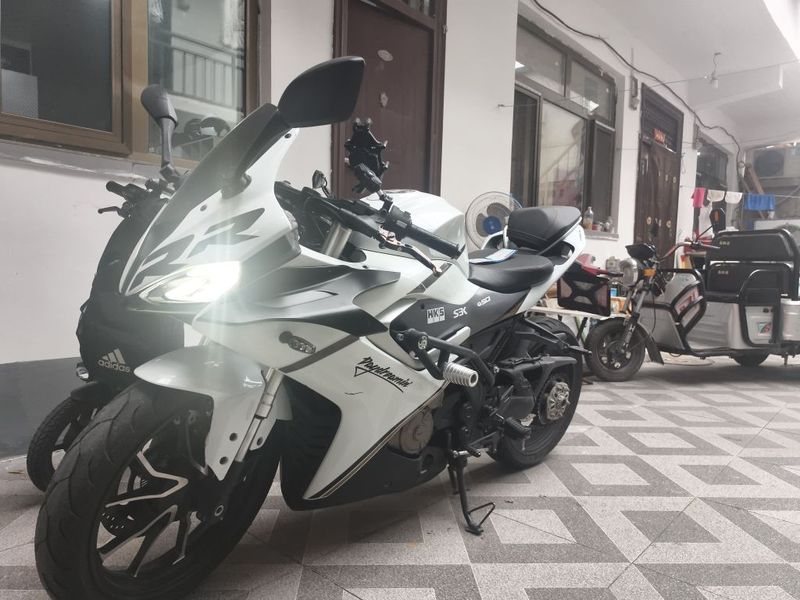 QJMOTOR 赛250