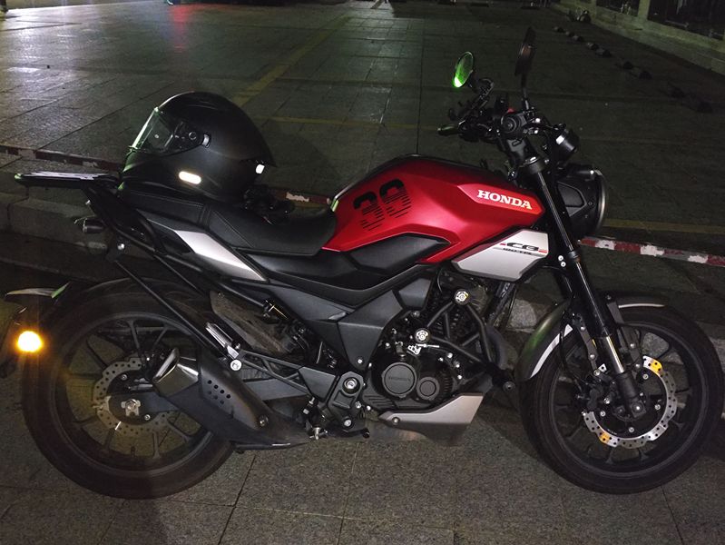 新大洲本田 CB190TR