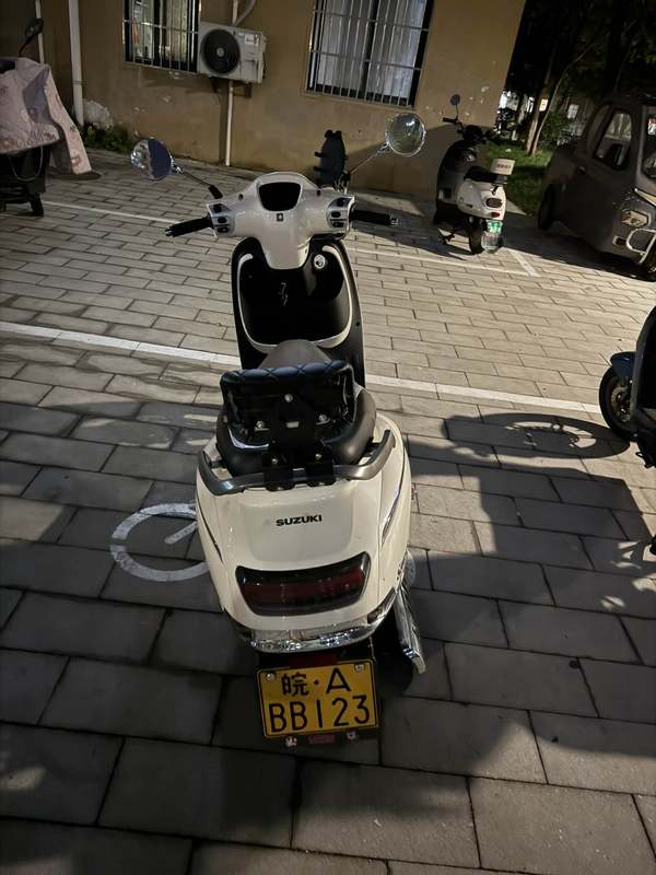 济南铃木 US125