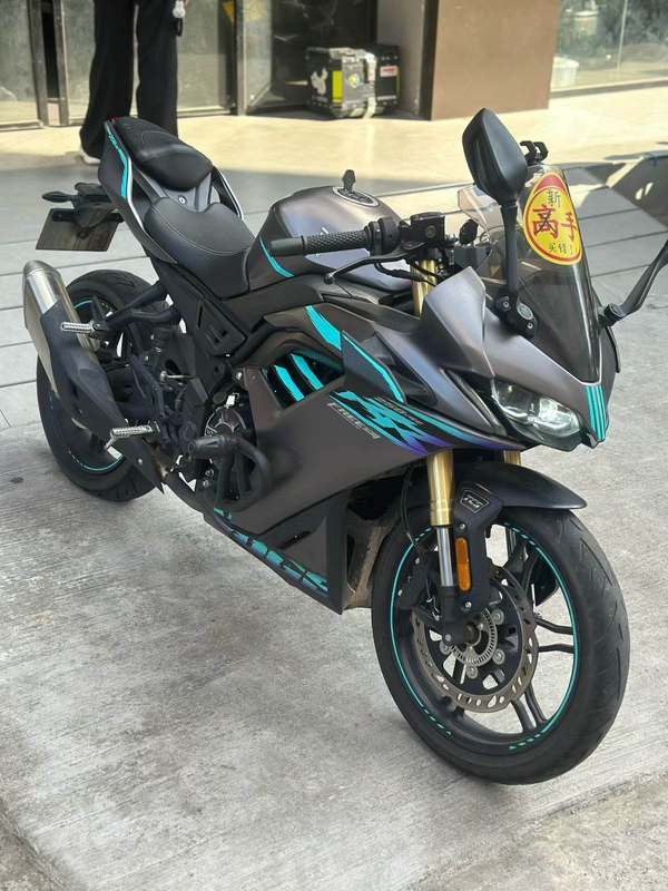 无极 250RR