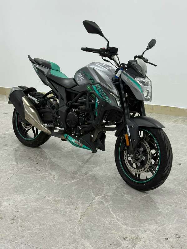 无极 300R