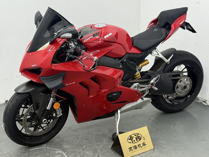 杜卡迪 Panigale V4