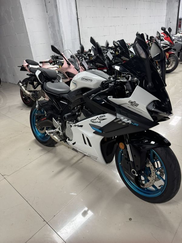 春风 675SR