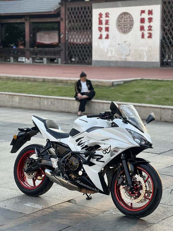 川崎 Ninja 650 