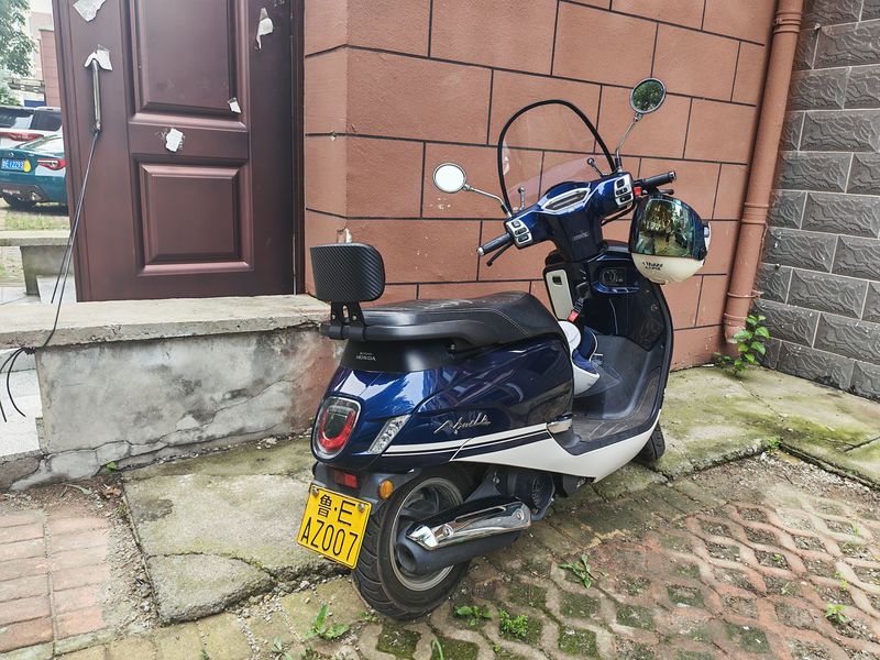 新大洲本田 NS125LA