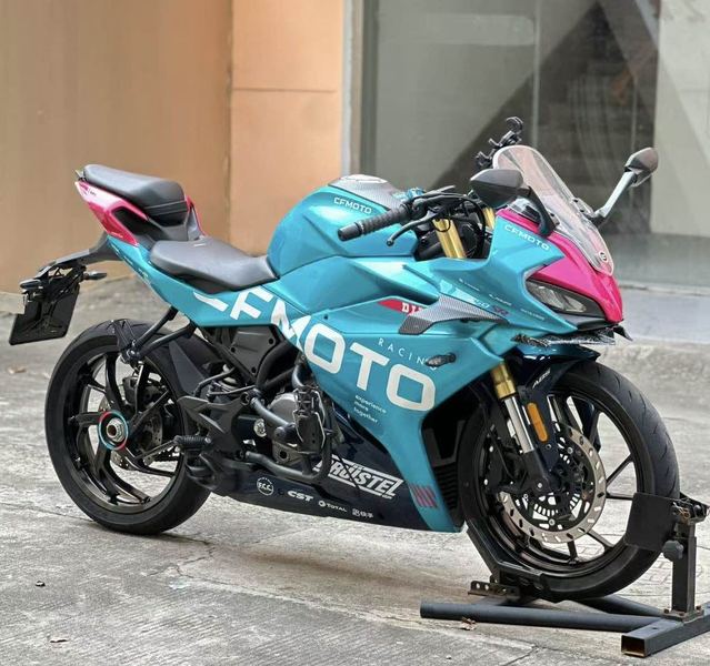 春风 250SR