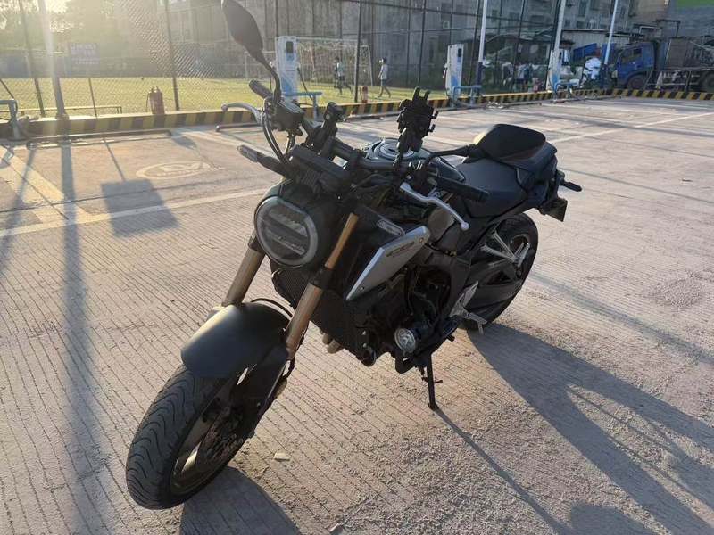 本田DREAMWING CB650R 