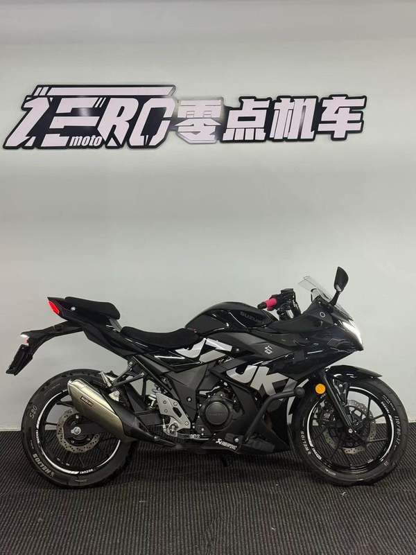 豪爵铃木 GSX250R