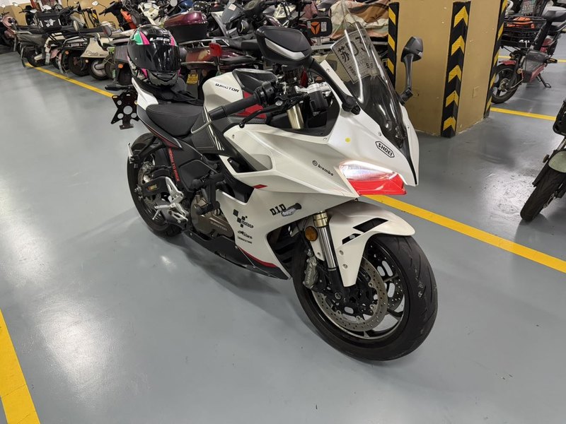 QJMOTOR 赛550