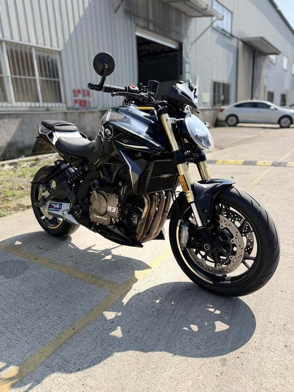 QJMOTOR 追600