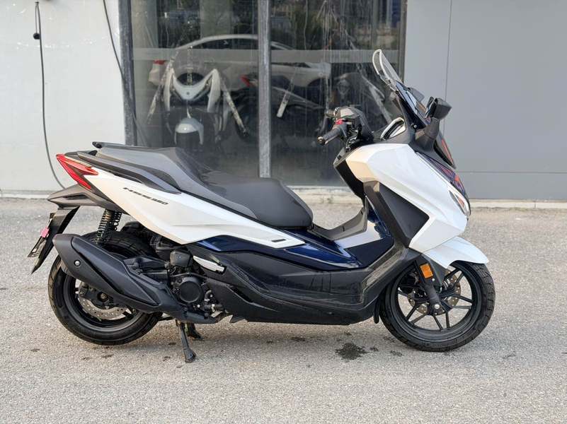 本田WING NSS350