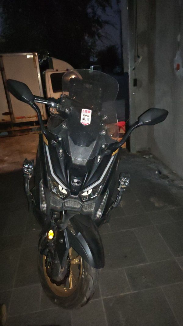 光阳 赛艇 S250