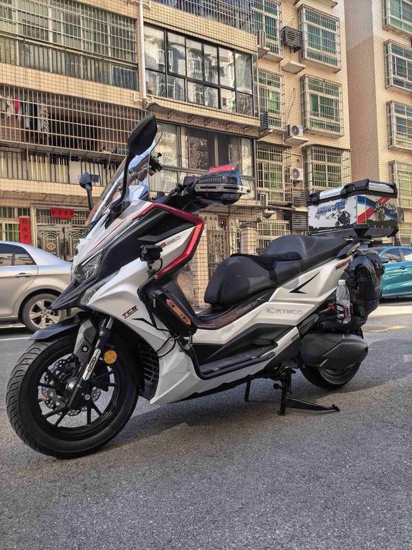 光阳 赛艇 S350