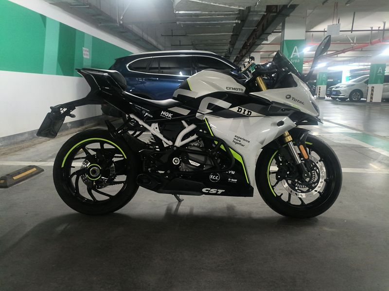 春风 250SR