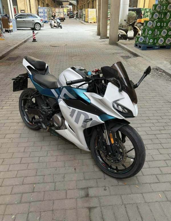 春风 250SR