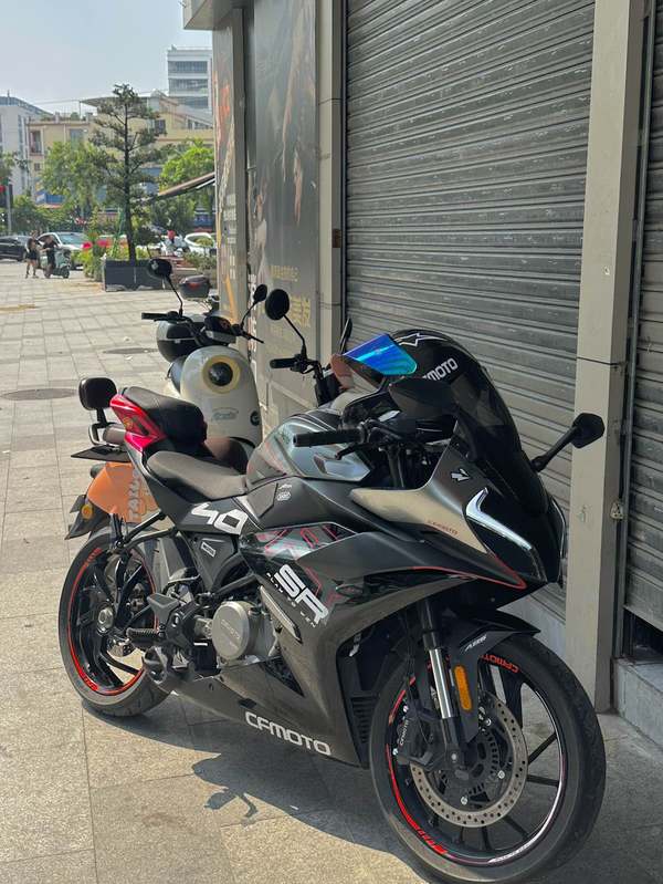 春风 250SR