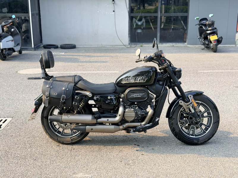 QJMOTOR 闪350