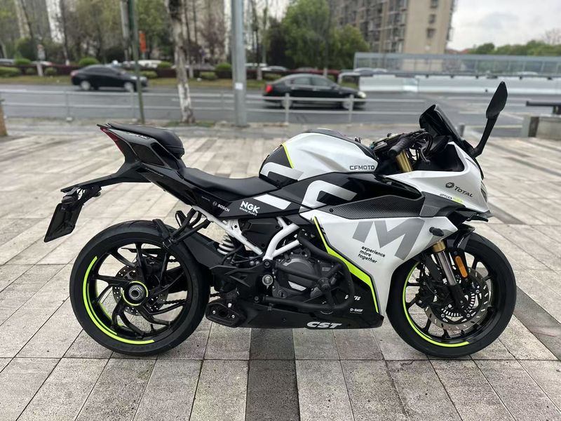 春风 250SR