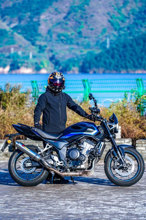 本田 CB500 Super Four