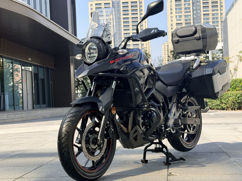 豪爵铃木 DL250