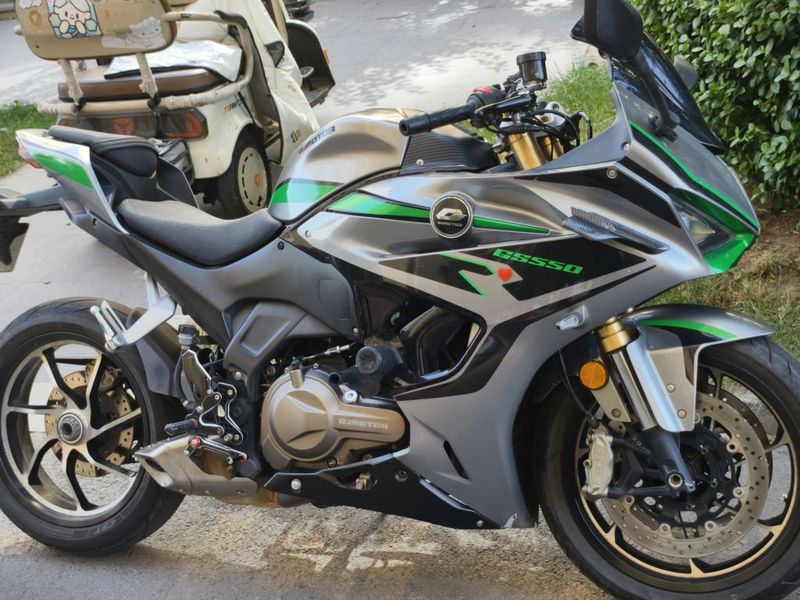 QJMOTOR 赛550